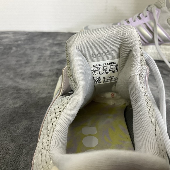 Adidas Ultraboost Women's Size 7.5 Gray/Purple Metallic Tint DNA FW8390 Running - Picture 9 of 11